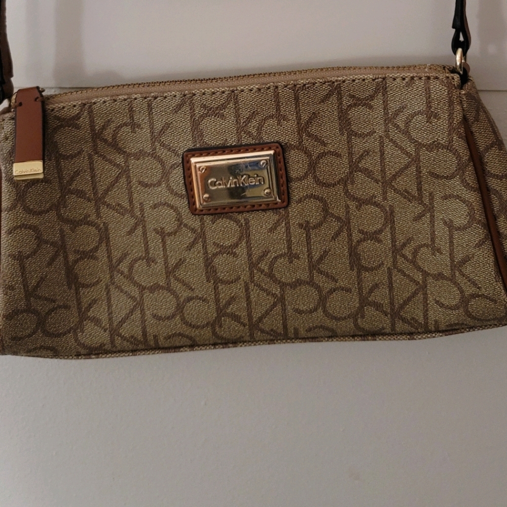 Calvin klein  crossbody bag